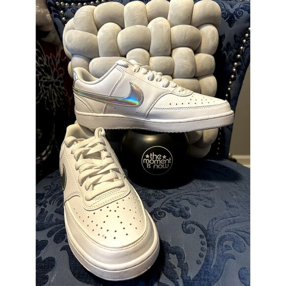 Nike Court Vision Low Silver Holographic Swoosh Size 9.5 - Picture 1 of 6